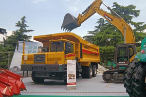 潍柴特车WT160亮相山东重工新科技成果展
