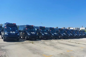 为守护城市助力 依维柯欧胜警用车交付丹东市公安局