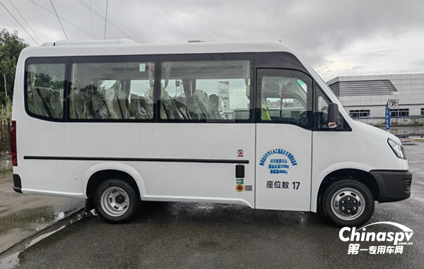 依维柯欧风圆满交付胜利油田