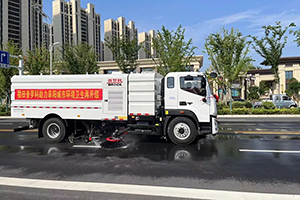 关爱环卫一线 助力城市美丽，福田普罗科送清凉活动开启