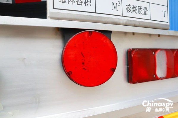 凌宇数字化液罐车
