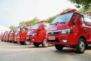 深耕行业客户需求 东风专致发布多款水罐消防车定制化产品