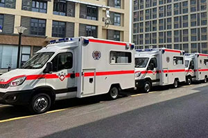 负压系统全面升级 依维柯欧胜救护车再交车