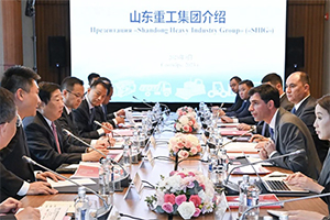 山东重工谭旭光：与哈萨克斯坦阿鲁尔集团全面深化战略合作！