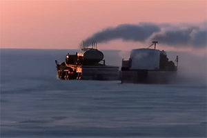 美国阿拉斯加的极限运输卡车