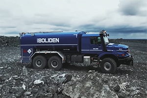 今日国外专用车推荐-芬兰的矿山运油车