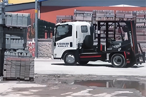 看看日本专用车企业如何解决叉车运输的难题