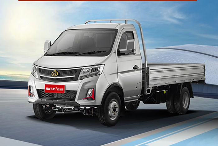 长安跨越王X3PLUS:重载小卡，谁与争锋！