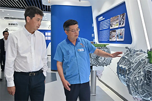 工信部副部长熊继军到法士特调研