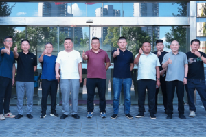 济宁汶上客户代表莅临东风龙擎考察交流