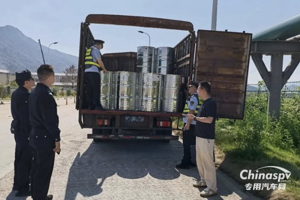 福建查获一非法危运车辆