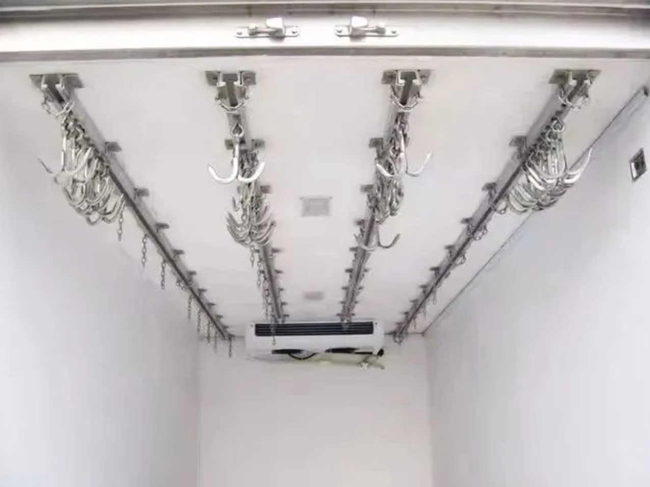 中集·陕汽一体化太字节冷藏肉挂车：冷链鲜肉运输“好伙伴”