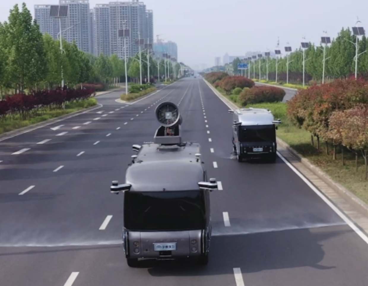 宇通自动驾驶环卫车，解锁环卫作业新未来