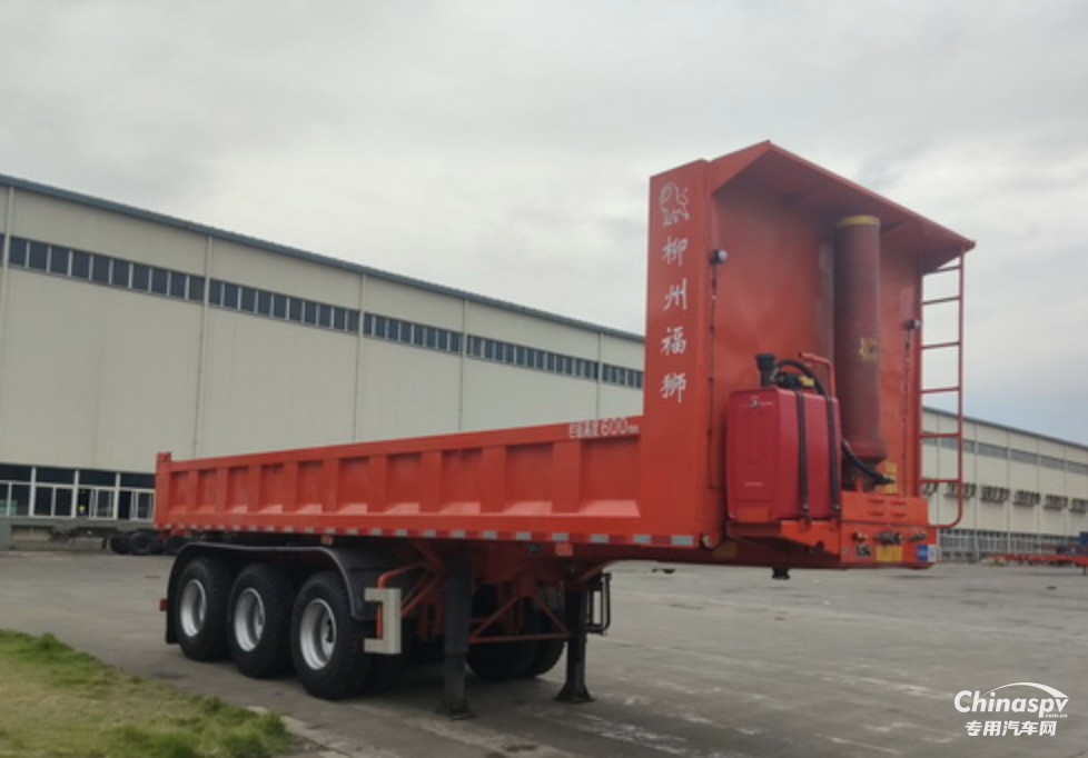 第389批新车产品公示中的1552辆产品中，半挂车（69辆，占比4.45%）。
