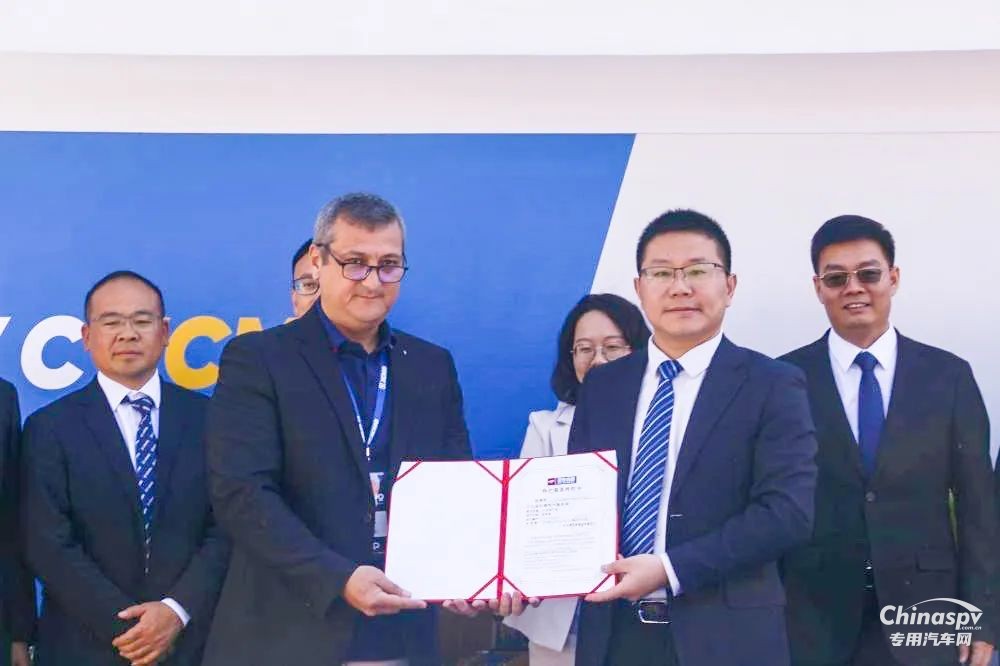 玉柴与徐工签订国际化战略合作协议