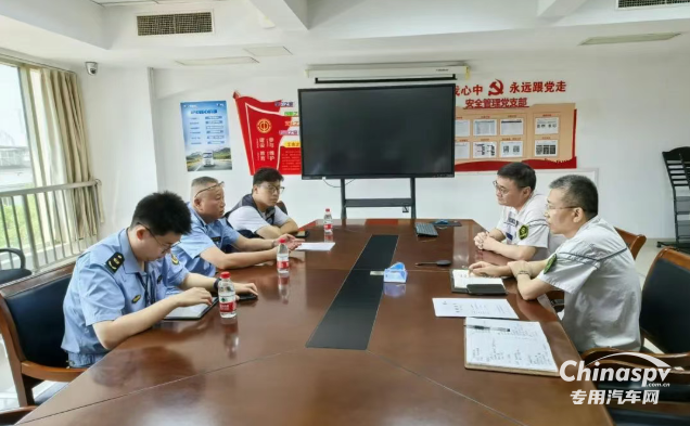 解放动力顺利通过2025年度危险废物规范化管理评价