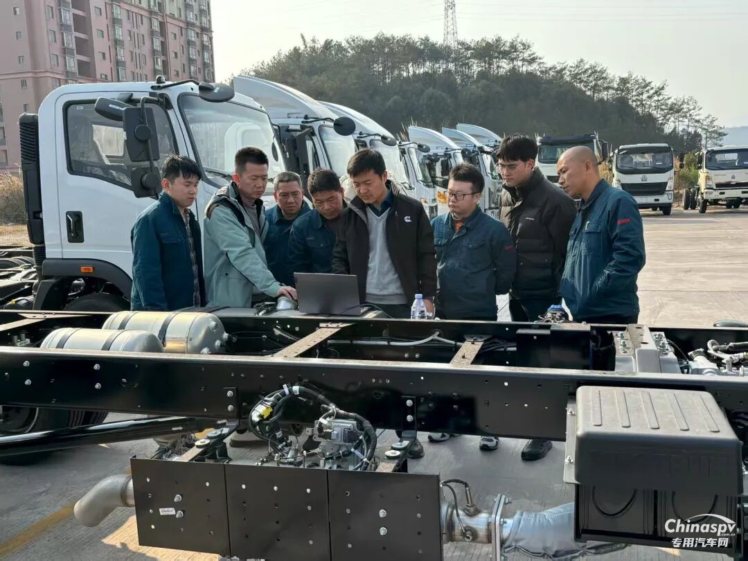 只教真功夫！康明斯“教师天团”来了