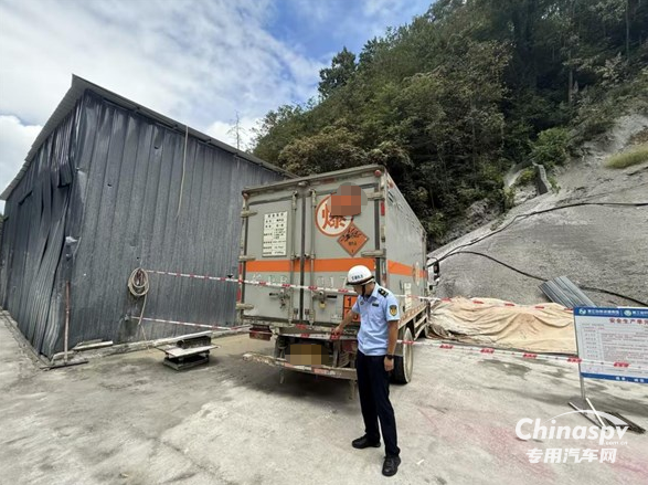 安徽查处一危化品车运单与实际信息不符