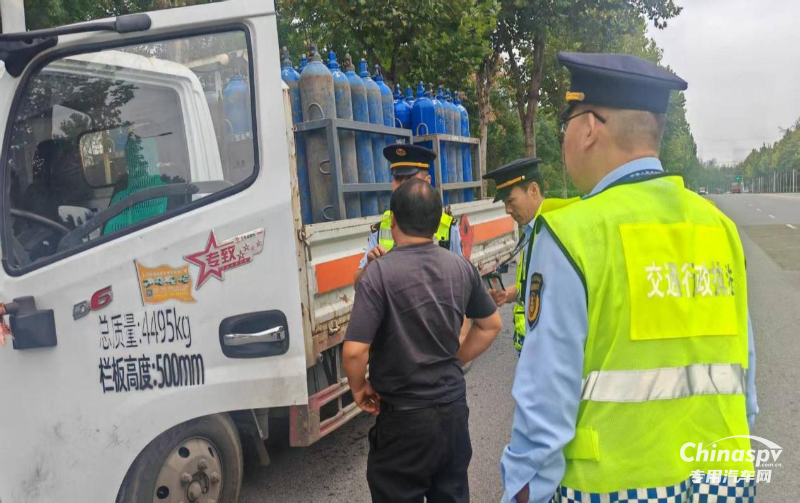 无资质人员擅自从事危货运输，被罚！