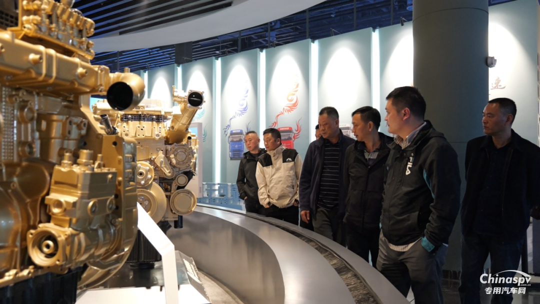 智造新引擎,护航危化路!岳阳云溪区道协探访龙擎,共话合作新篇章