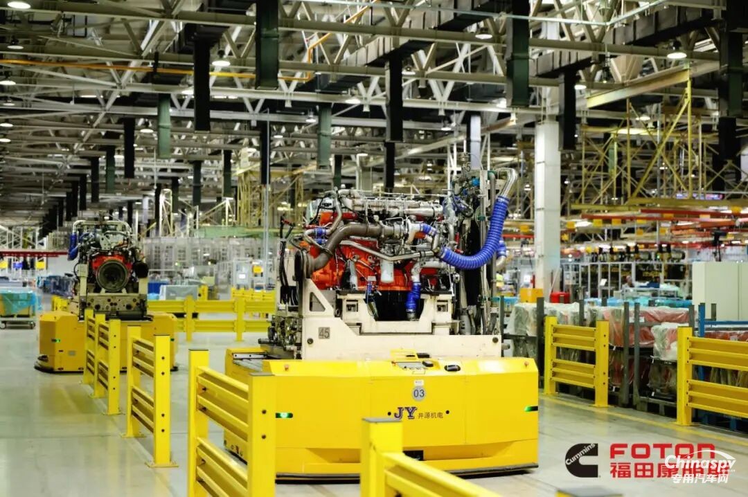 全球合作伙伴走进福康灯塔工厂,共探智能制造新高度