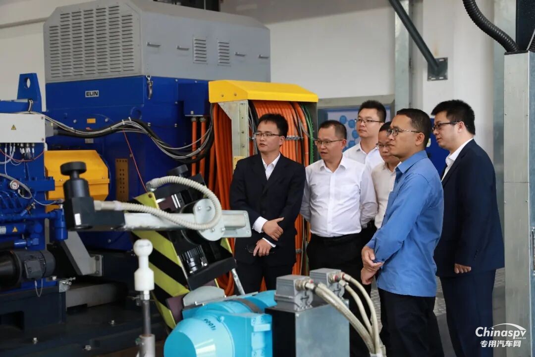 柳汽·玉柴·法士特一体化黄金动力链点火仪式圆满完成
