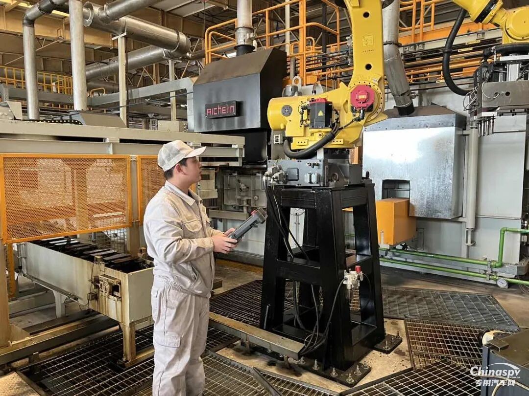 解放动力:党建引领聚合力,高产攻坚显担当