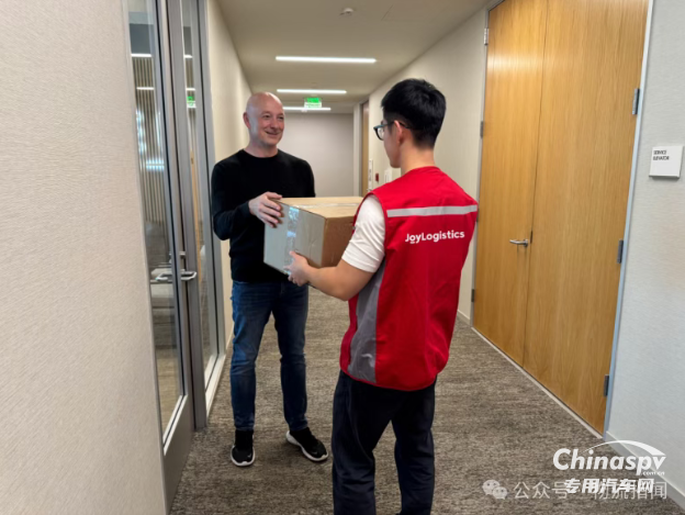 京东物流“黑五”首日单量大涨超400%