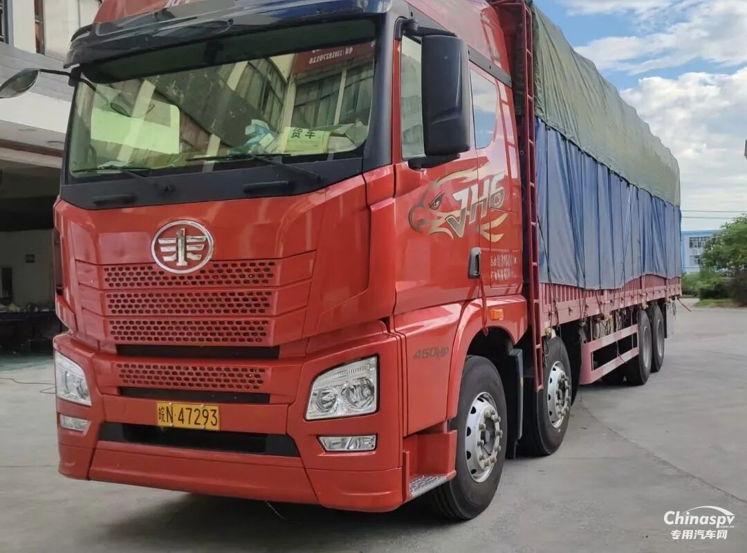 百公里油耗22L!玉柴大马力重机成为陈师傅赚钱的“好拍档”