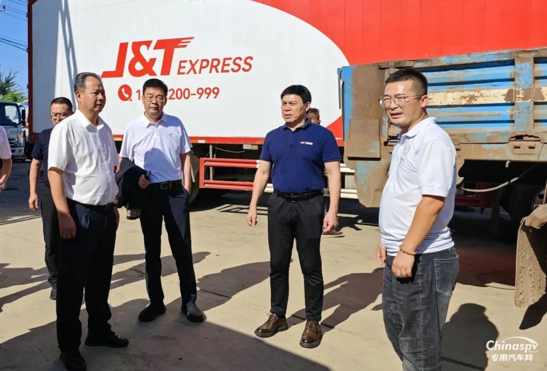玉柴集团李汉阳率队走访柬埔寨市场