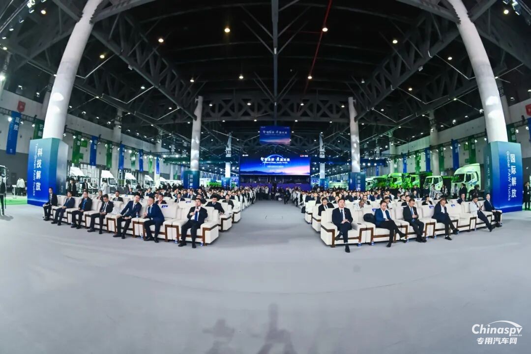 一汽解放焕新发布四款NG重型发动机产品！