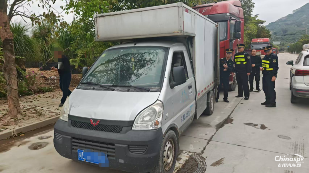 福建查获两起违法运输危化品案面临10万元行政处罚