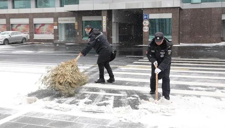 解放动力总成事业部高效应对雨雪冰冻天气