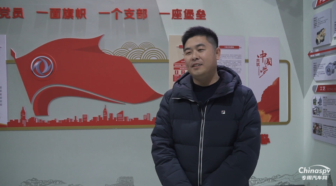 现场加购30台！河南大客户走进龙擎，以订单印证信赖