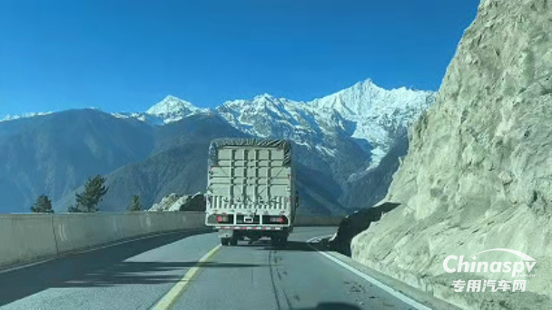 书写海拔5000m的“极限考卷”，安徽康明斯B2.5高原标定！