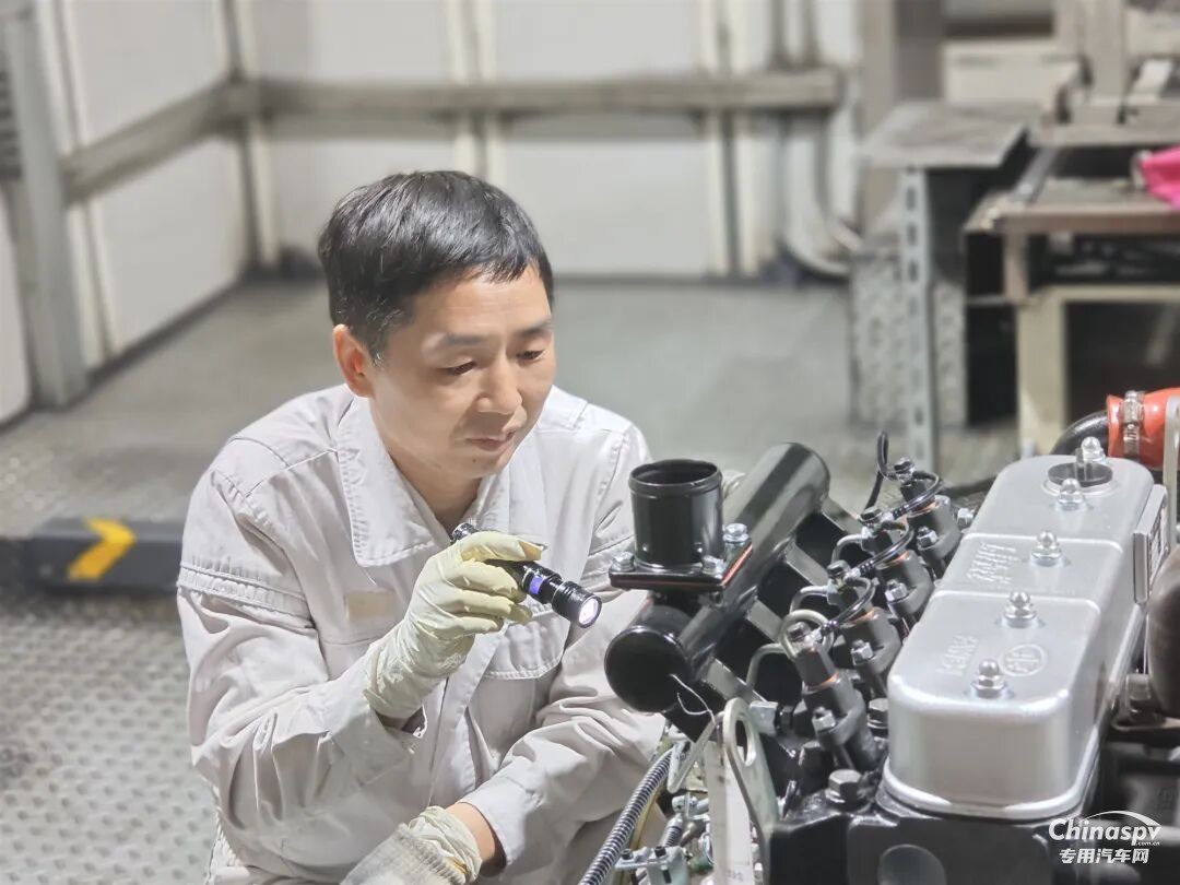 解放动力:匠心深耕数十载 平凡岗位铸不凡