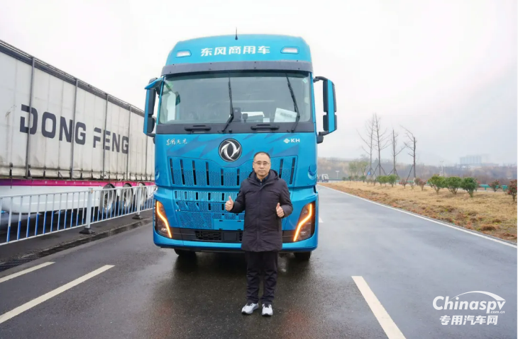 东风康明斯：天龙哥十年之约温暖启程