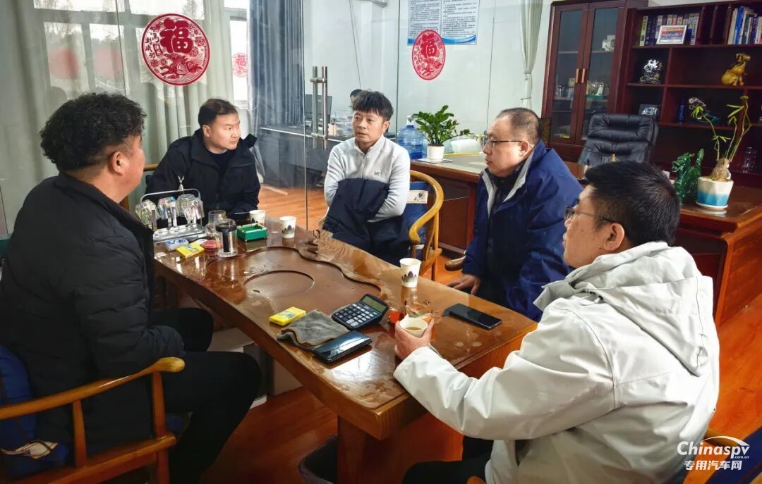 坚守一线不打烊 解放动力暖新春