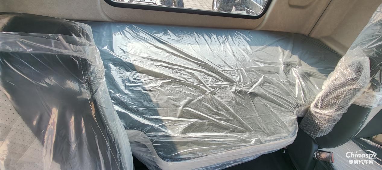 乘龙H5V绿通房车