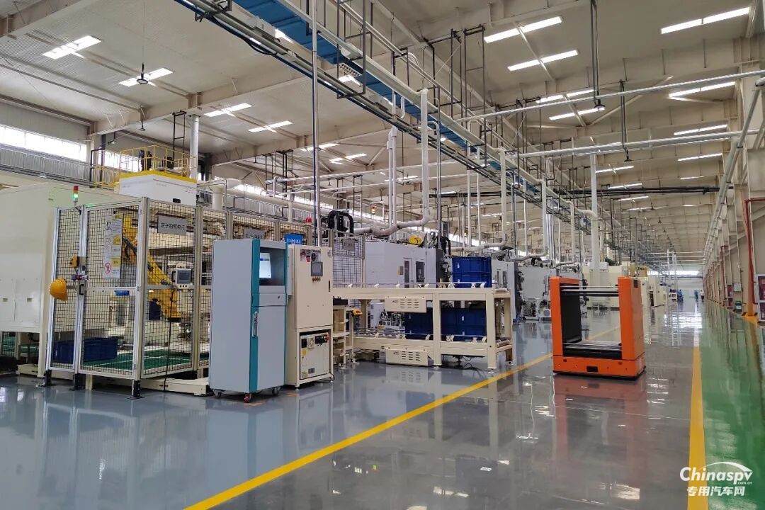 法士特缓速器智能工厂入选全省先进级智能工厂标杆