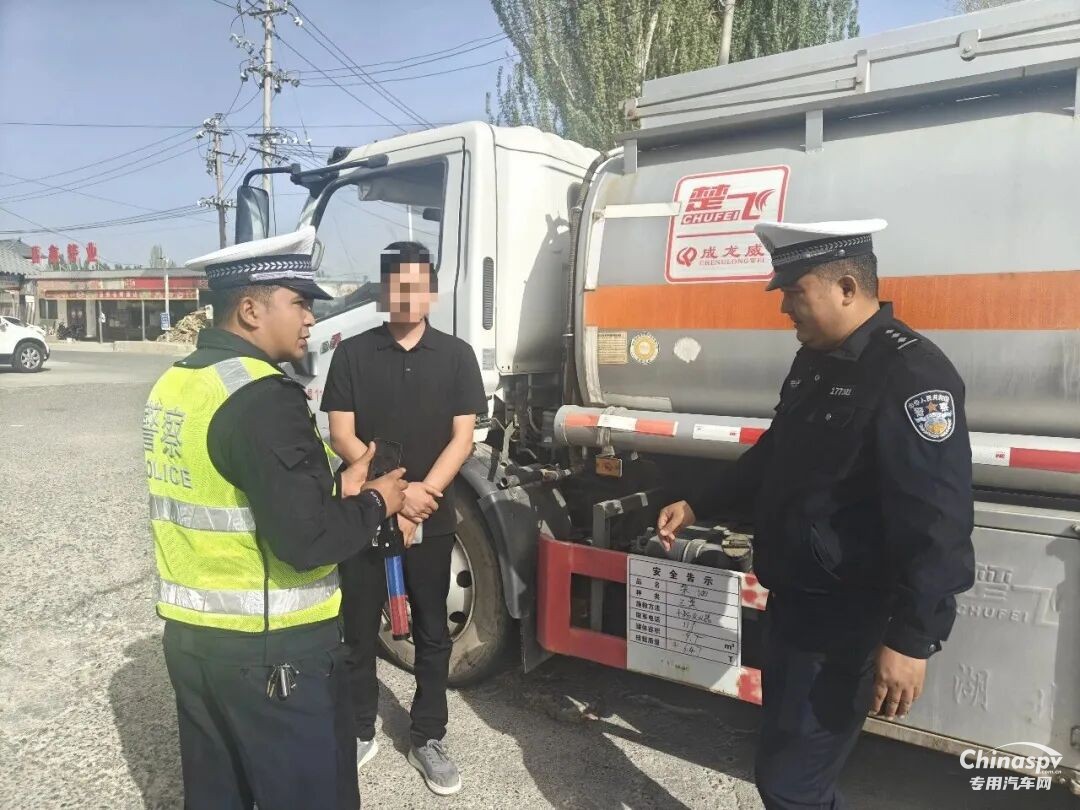 新疆查获一危化品车驾驶员酒驾