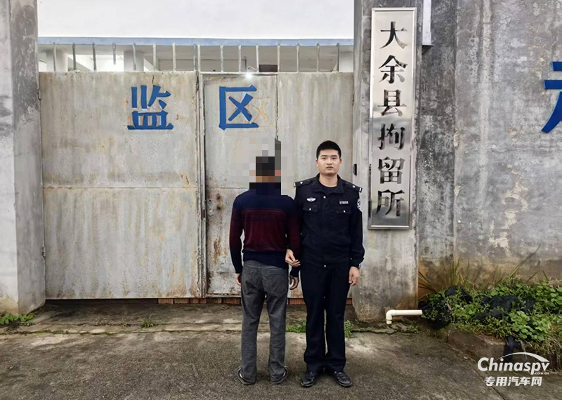 江西查获一男子非法运输烟花爆竹被拘留