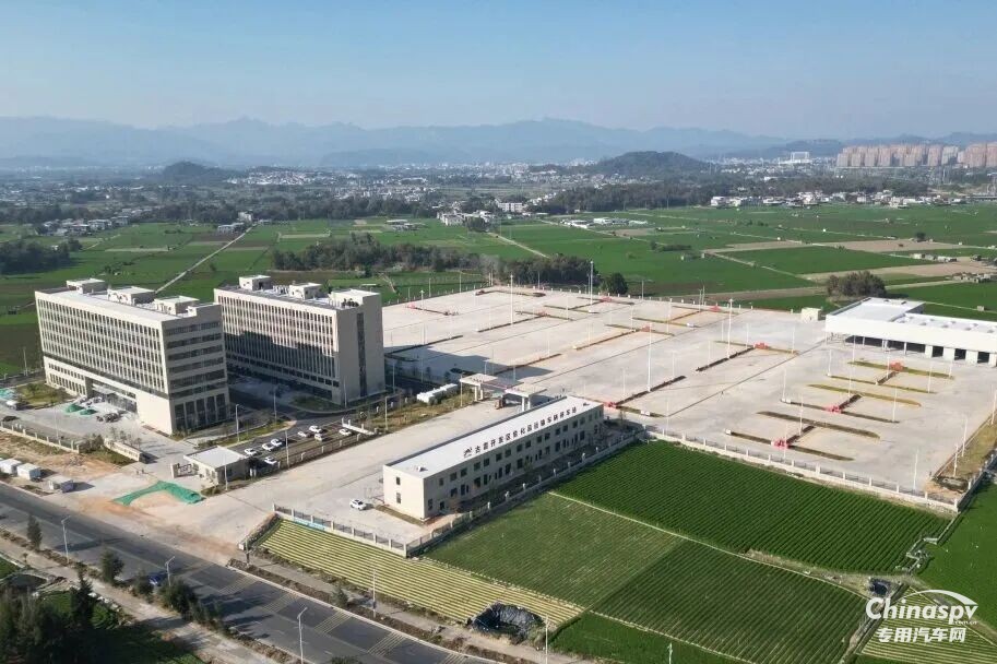 福建漳州古雷开发区危化品车辆停车场竣工