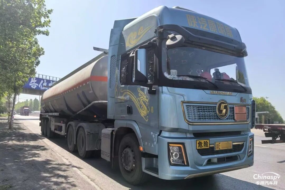危化品运输“稳”当先，龙骁（X5000C）+西安康明斯M10一路安心相伴