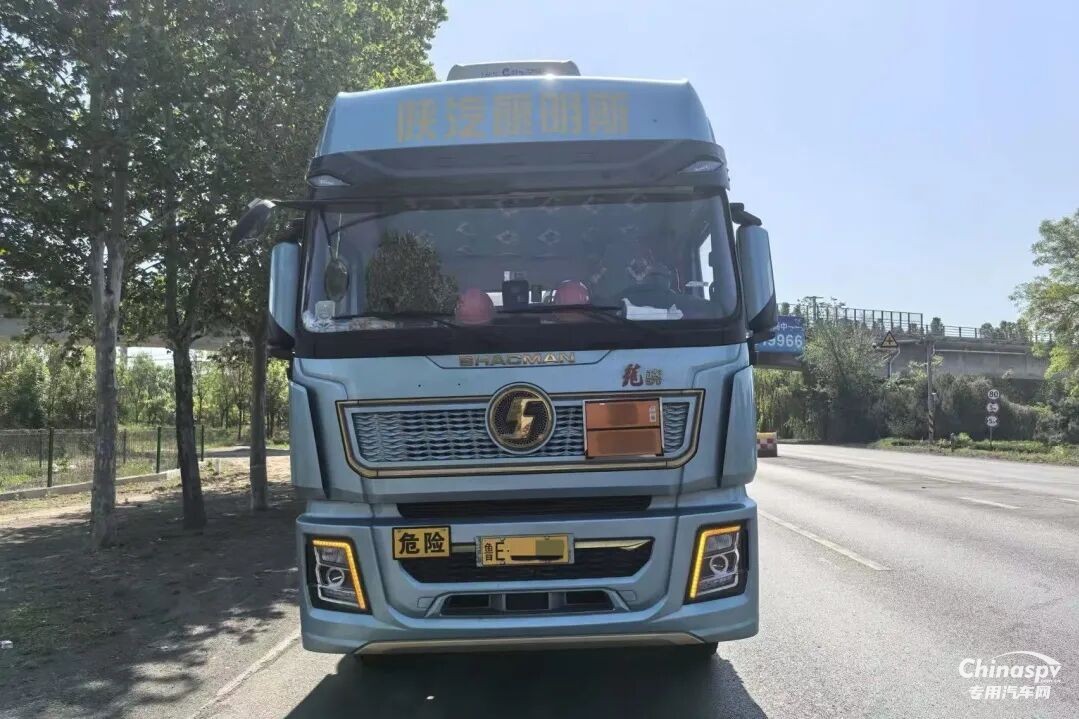 危化品运输“稳”当先，龙骁（X5000C）+西安康明斯M10一路安心相伴