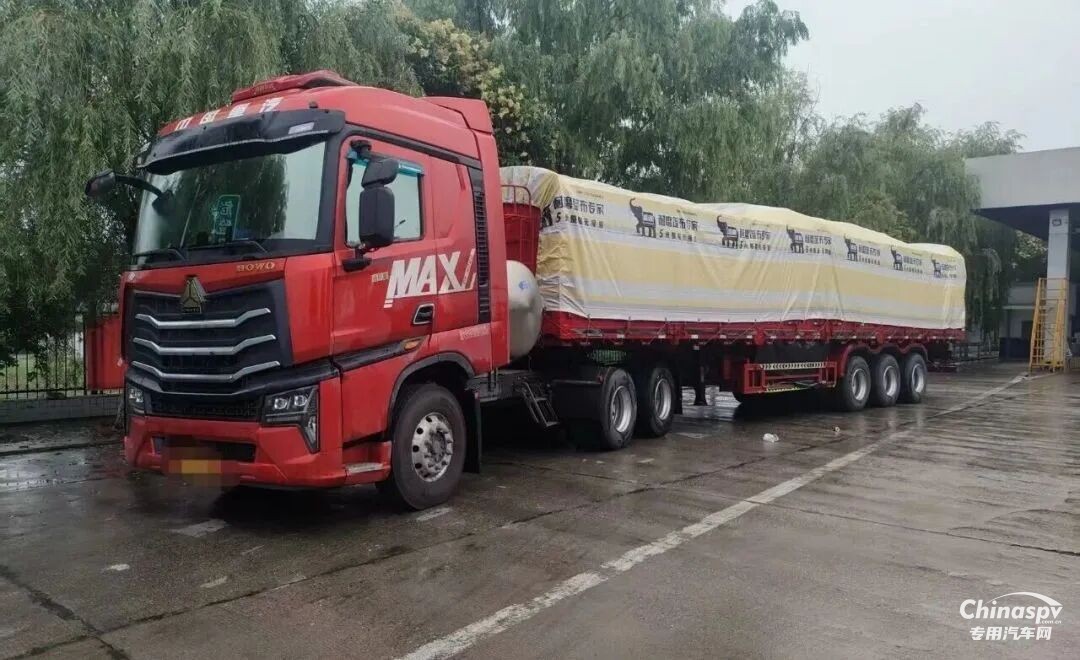 陕西查获一危化品车擅自拆除危化品标志