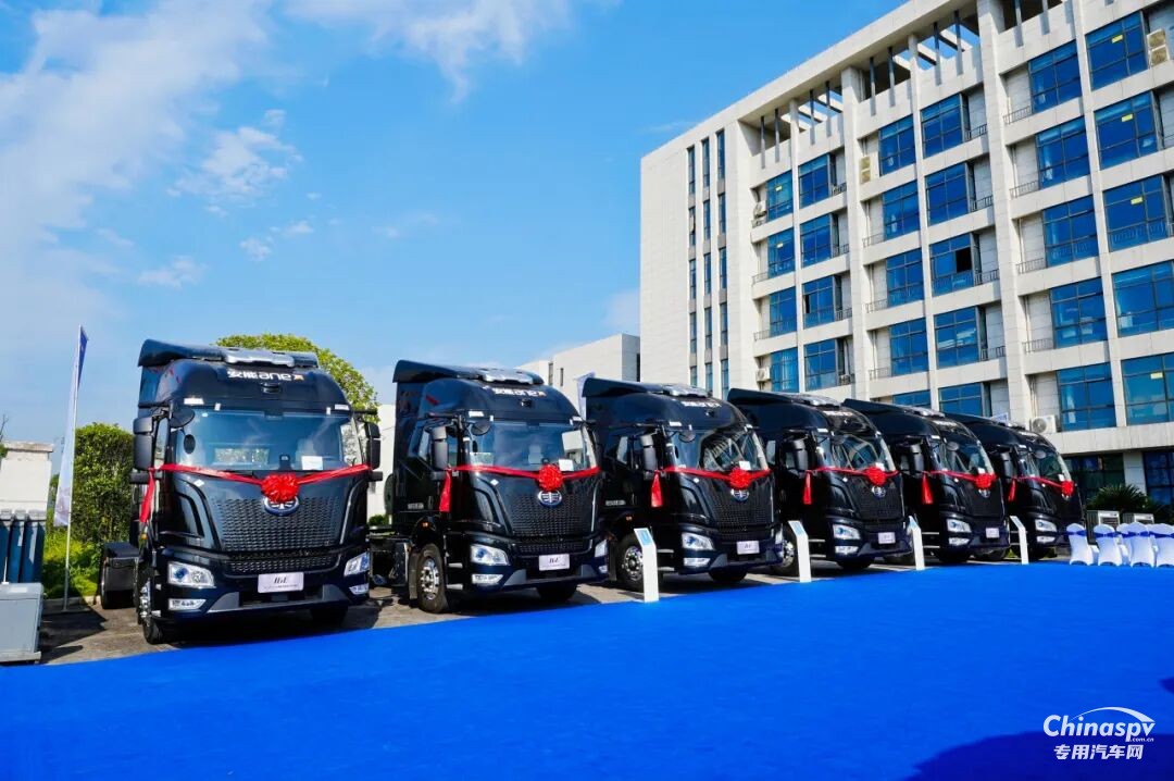 解放动力硬核赋能,一汽解放首批J6E L2领航辅助车辆成功交付!