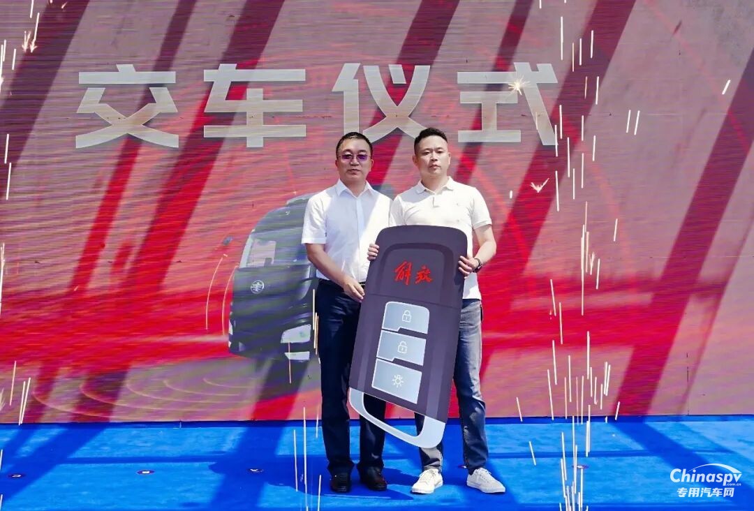 解放动力硬核赋能,一汽解放首批J6E L2领航辅助车辆成功交付!