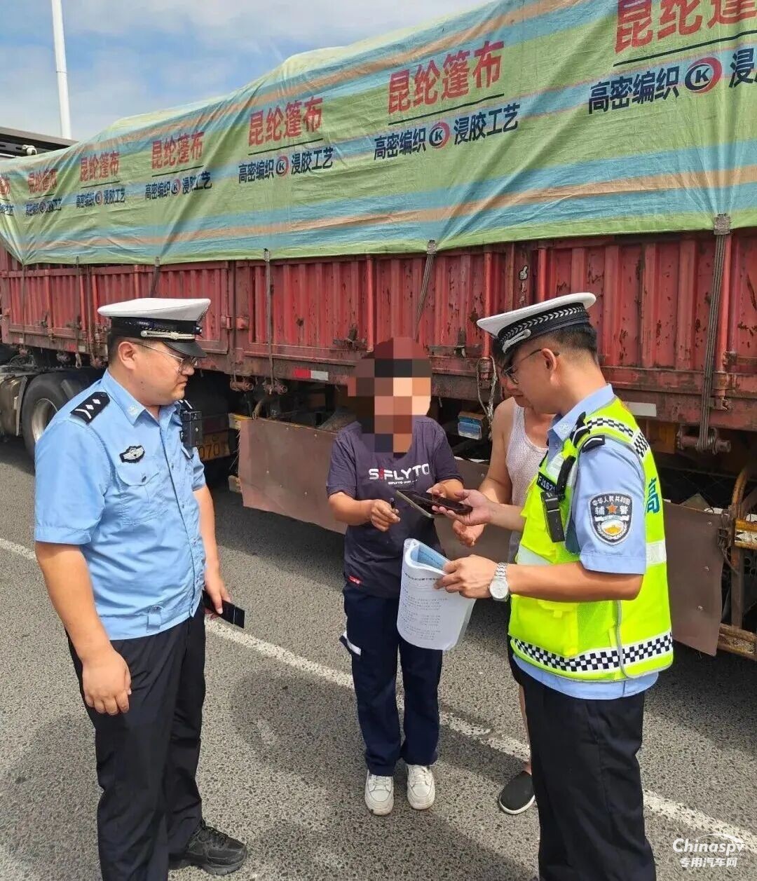 内蒙古查处3起危化品车辆押运员“缺席”违法案