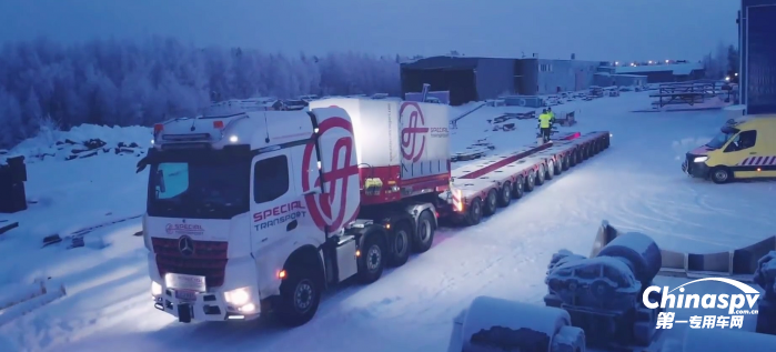 面对常年冰雪覆盖 芬兰的大件运输车如何做到应对自如的？
